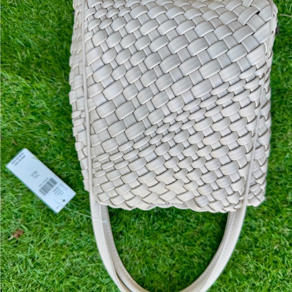 NWT The Holace mini woven tote bag - Picture 6 of 7